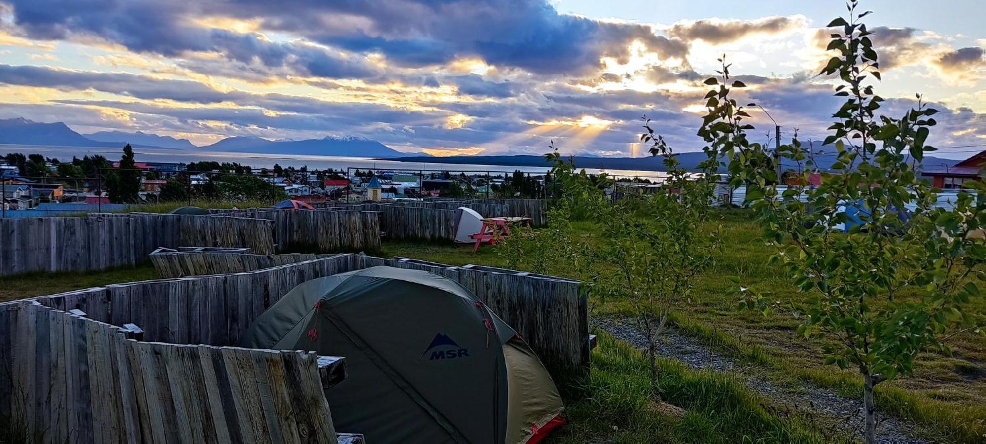Camping Gueino Puerto Natales Eksteriør bilde